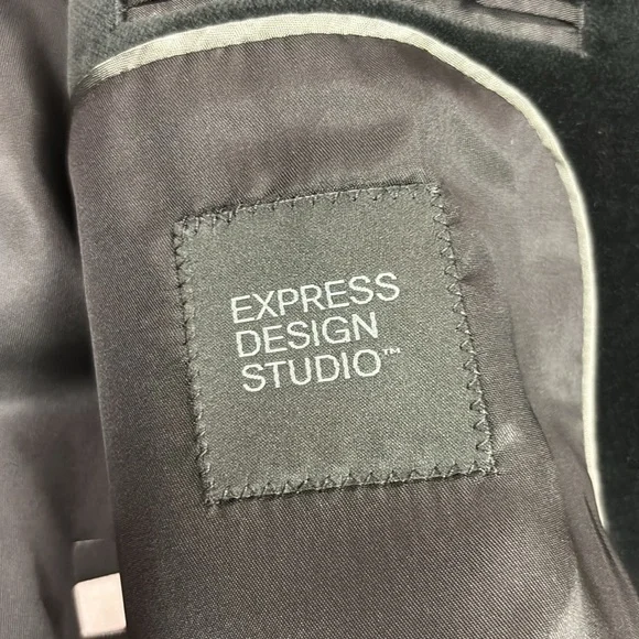 Express Men’s Black Velvet Blazer / Suit Jacket 44L